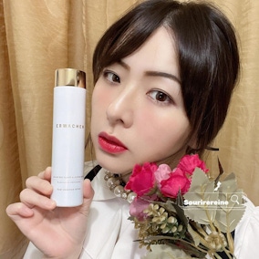 看得出透亮 摸得到平滑的活膚露