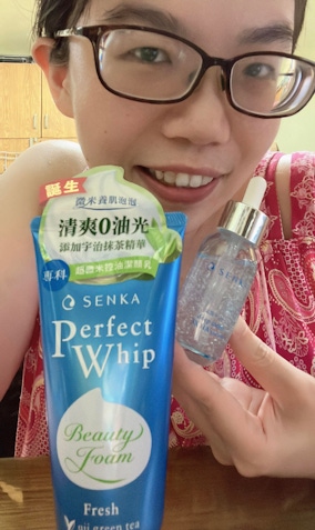 Senka專科超微米潔顏乳&水潤保濕超微米順效精華