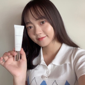 最近一收到就每天用的物理性防曬 ✨Erwachen 醒寤御光臉部防曬精華乳✨