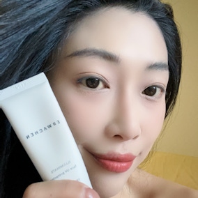 Erwachen 醒寤 御光臉部防曬精華乳30 ml