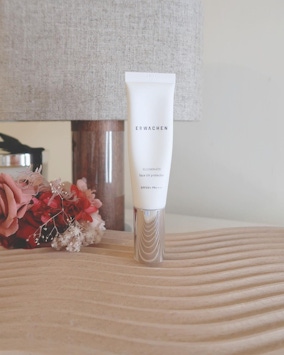 體驗「黃金御光盾牌」的防曬實力快來報名！Erwachen醒寤《御光臉部防曬精華乳》讓你享受陽光更安心！