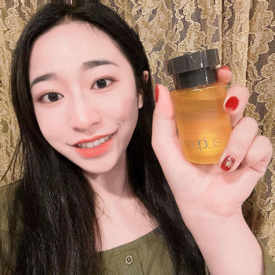 freeplus芙莉思❤️小金瓶
