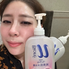 沉浸在自然的愛護中：探索 Bioré 純素肌沐浴露系列(鼠尾草與萊姆茶/玫瑰草與紅茶）