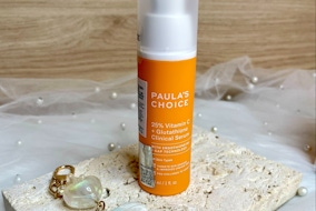 早C晚C寶拉珍選: C15縮時亮白抗氧精萃+C25瞬效亮白淡斑精華