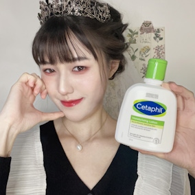 舒特膚乳液是這陣子最常會使用到的身體保養產品，樸實無華卻又讓人印象深刻！