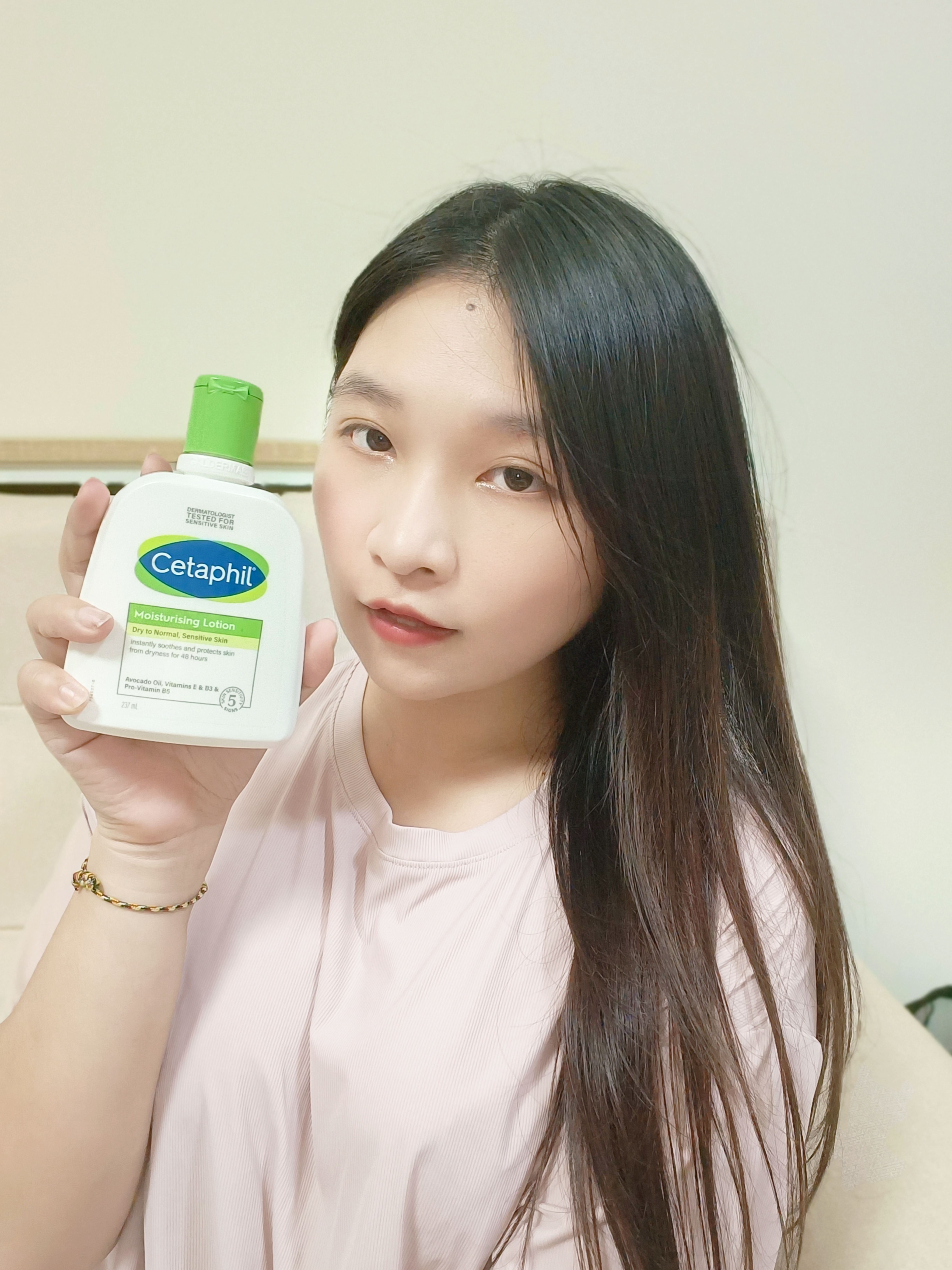 Cetaphil舒特膚長效潤膚乳—穩膚金三角配方，一抹穩、潤、彈長效保濕