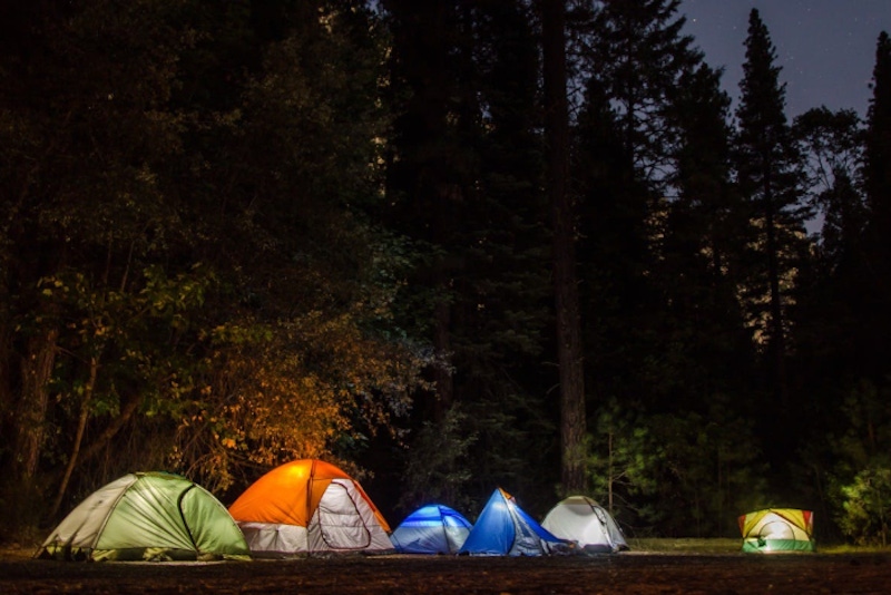 想去露營這些東西肯定要帶齊，10樣露營必備裝備，內行人才知道的今天報你知