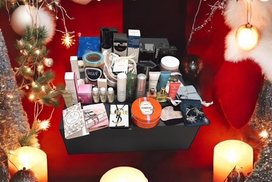 【聖誕禮物/交換禮物/倒數月曆】2024 VOGUE 倒數月曆 Festive Calendar