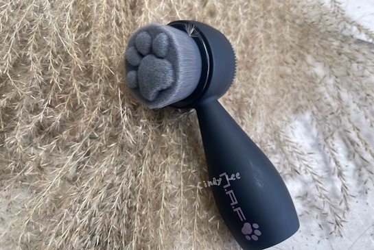 【NAF忍者貓洗卸喵喵刷(竹碳軟毛設計)】Cindy開箱