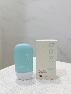 有人跟我一樣，儘管已經用過許多防曬乳，還是忍不住想要嘗試新的產品嗎💫