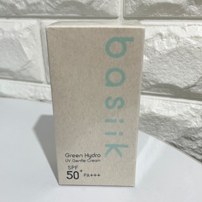 basiik微生平衡清爽物理防曬乳🔆清透乾爽不黏膩，對肌膚友善對環境也友善