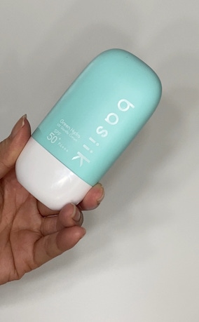 Basiik物理防曬乳！清爽沒有負擔，夏天就靠他凱瑞