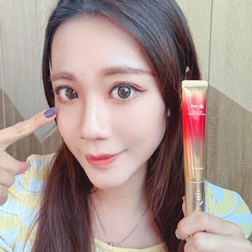 《京城之霜-超維A雙動能緊緻電眼霜》 #動能電眼霜 7天把紋路震跑 每分鐘6000次冰瓷微導震動 讓有效成分直達眼周基底