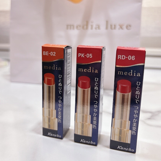 💄 媚點水灩光唇膏