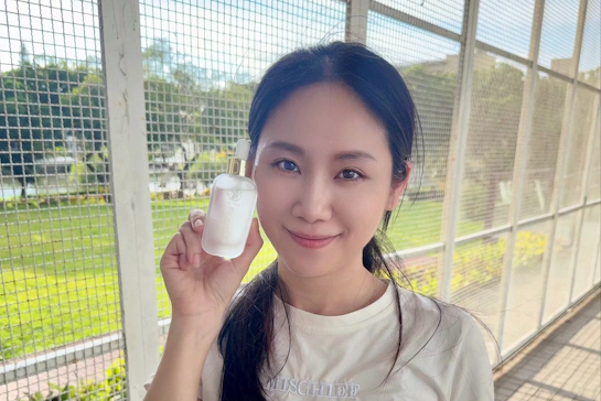 [保養]TOP TIME極辰【極辰保濕精華】Cindy開箱