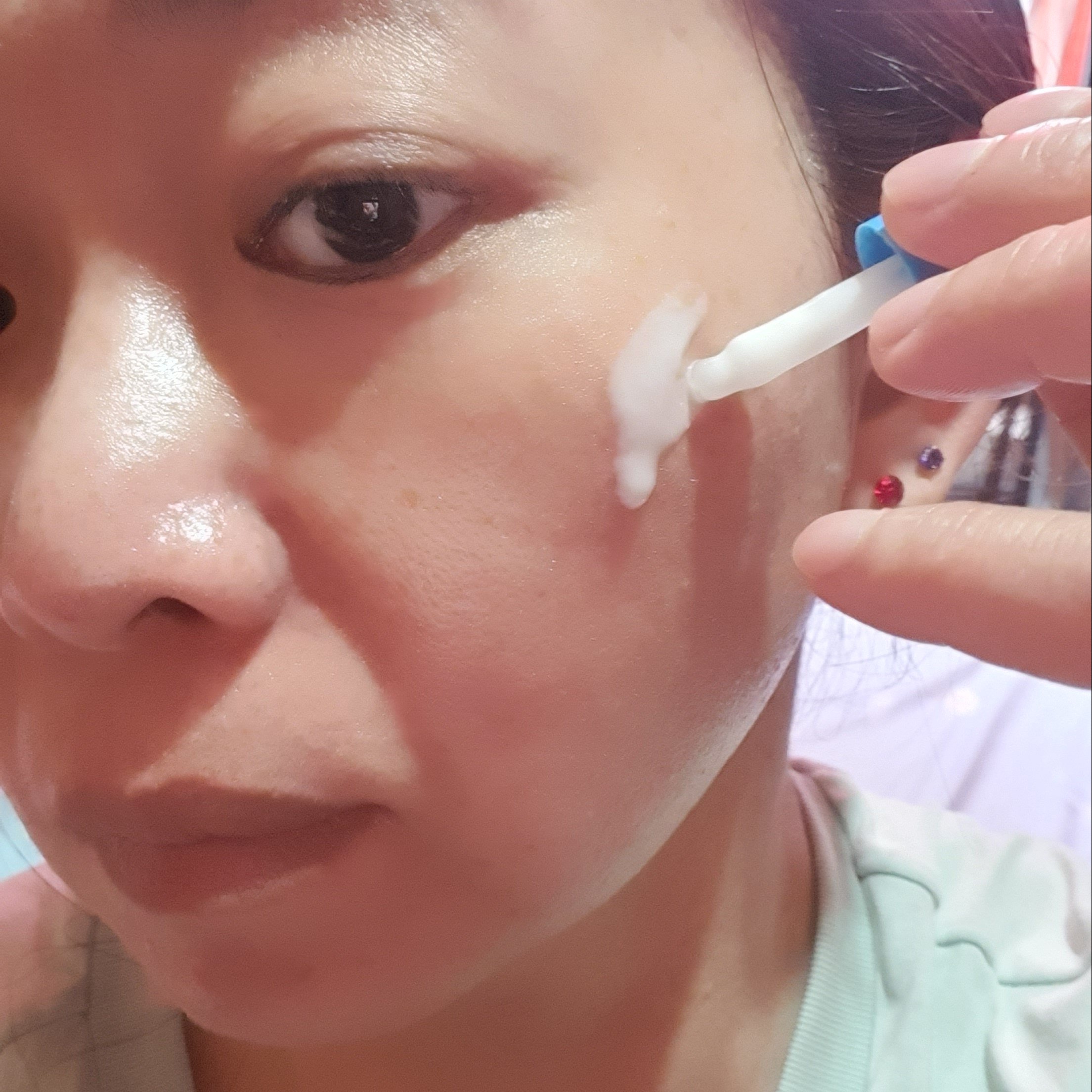 寶拉依克多因保濕修護精粹保濕效果佳