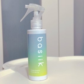 basiik《一夜好夢天然精油舒眠噴霧》建立了屬於自己的「晚安儀式」