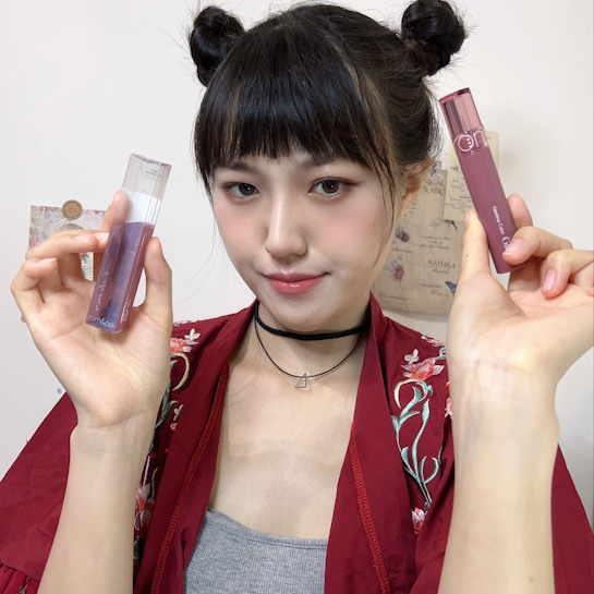 近期出席活動都會用到的唇彩💄，是來自rom&nd的唇蜜～