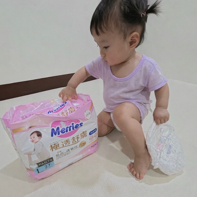 妙而舒極透舒膚尿布好穿透氣寶寶好開心