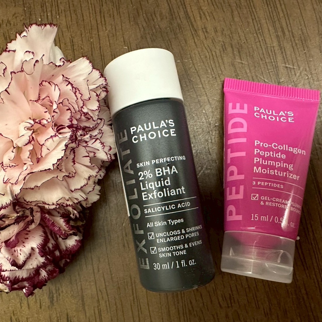 寶拉珍選 2%水楊酸精華液x高效胜肽膠原緊緻霜，打造澎潤蘋果肌