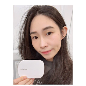 Media luxe媚點「雪紡親膚粉餅」全新粉嫩色，一拍澎亮