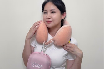 [旅行]TRAVEL BLUE藍旅【寧靜頸枕、收納盒-頸枕套組】Cindy開箱