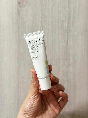 ALLIE持采濾鏡修妍UV防曬乳 防曬+潤色一瓶搞定