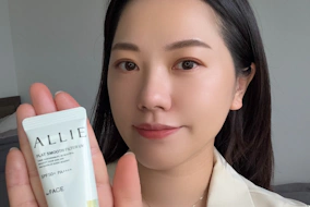 2026 必收潤色防曬！ALLIE 全新「濾鏡防曬」：一抹毛孔消失，天生好皮膚感達成 ✨