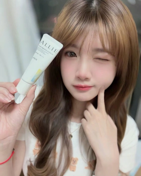 毛孔人必備防曬乳！ALLIE持采濾鏡修妍UV防曬乳
