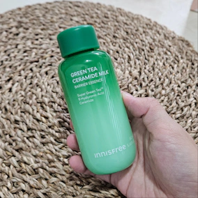 INNISFREE 【綠茶神經醯胺牛奶水精華 】補水保濕快充，肌膚嫩到發光！