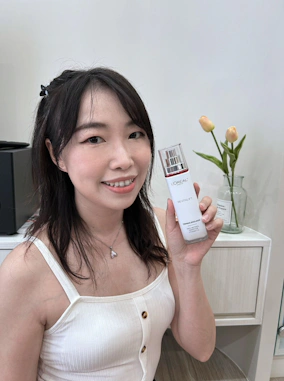 巴黎萊雅活力緊緻專研抗皺修護精華乳，皮膚細緻度更上一層樓